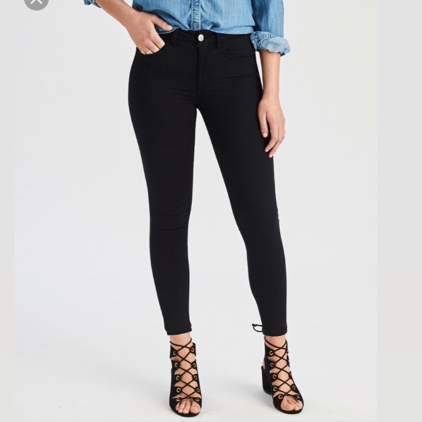 American Eagle Black Skinny Jeans